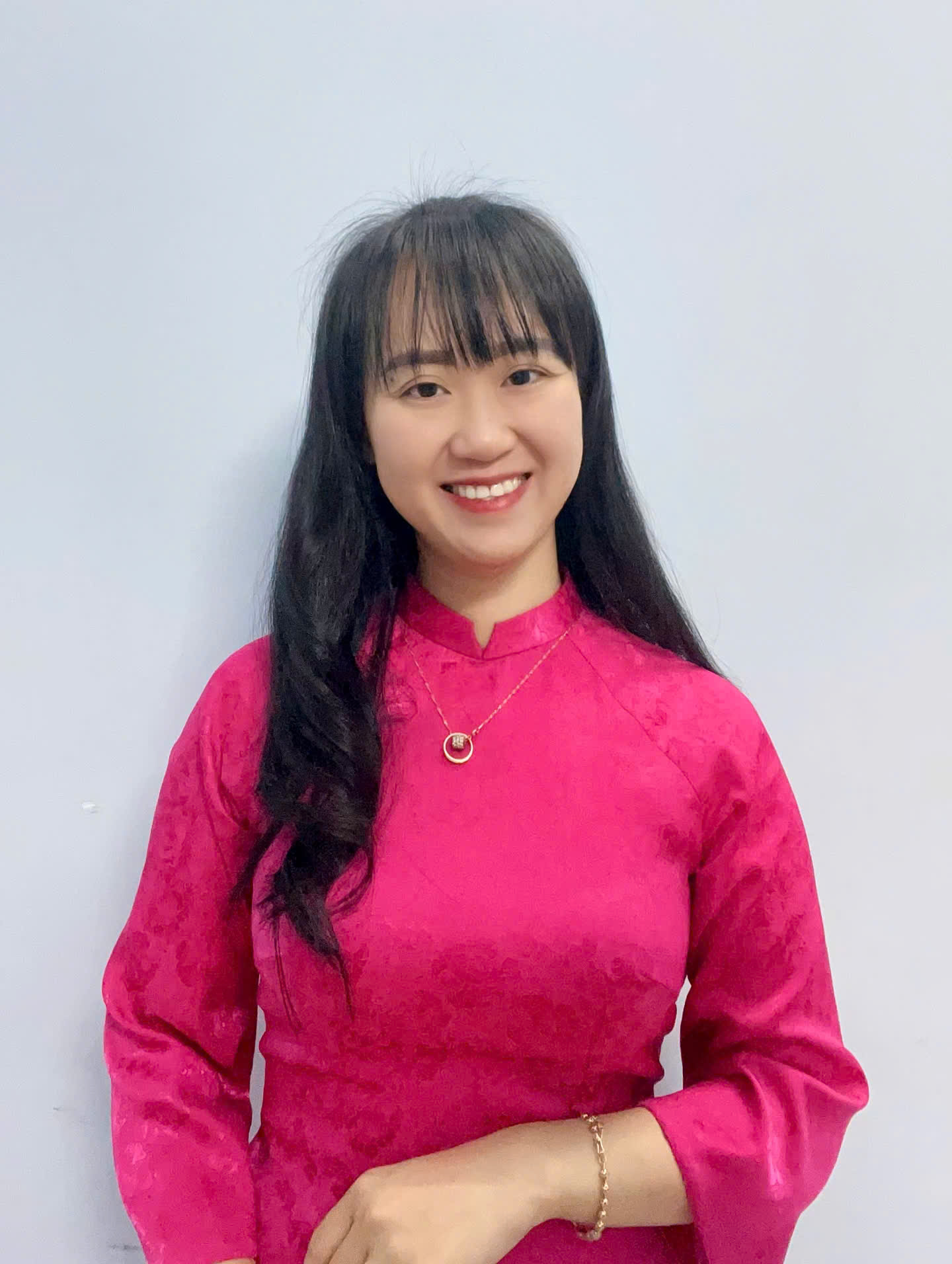 Cô Nguyễn Ngọc Tú Uyên - GV Tiếng Anh